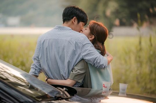 日本女星佐佐木希确诊新冠引发关注,她此前出演过哪些作品?-全方位问答平台,快速解答你的疑问